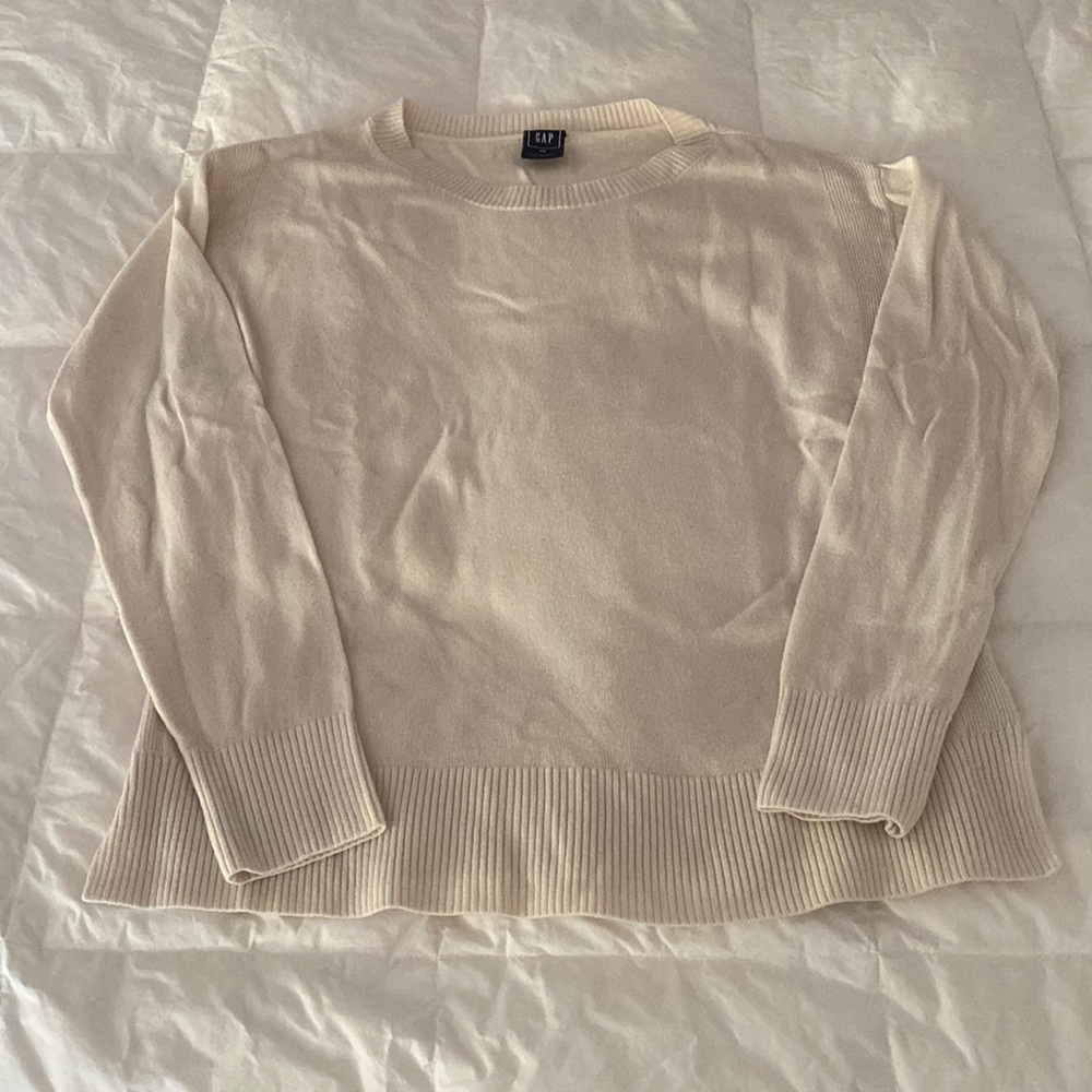 Gap Sweater